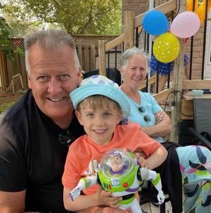 Meet your Posher, Allan